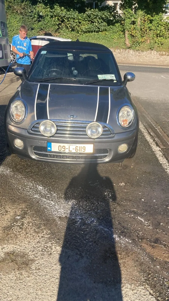 Mini Cooper - Image 1