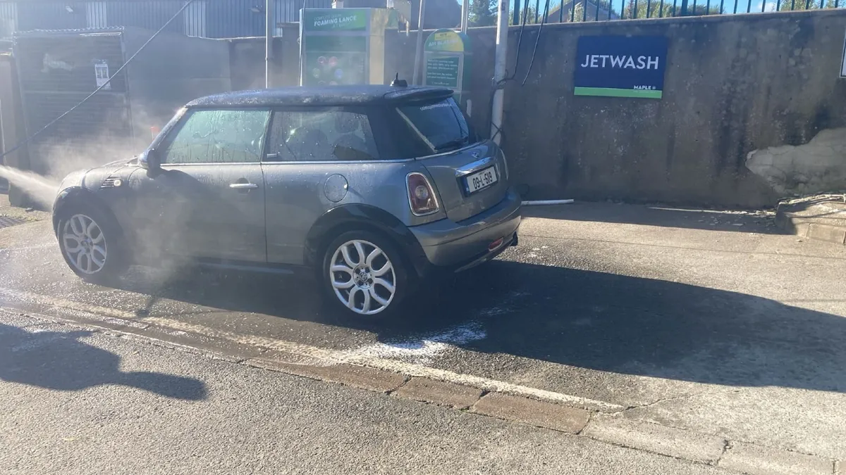 Mini Cooper - Image 3