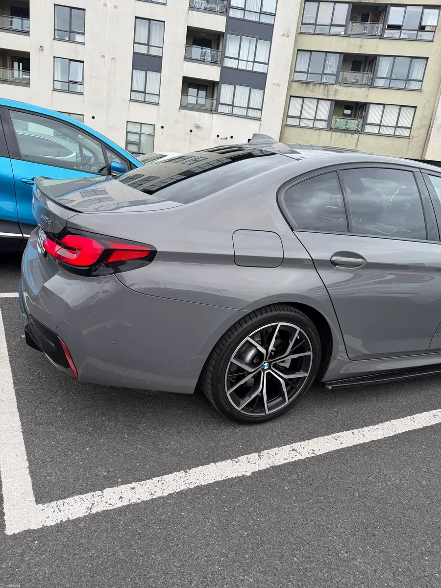 2021(211) BMW 520d M-Sport LCI Model Bernina Grey - Image 6