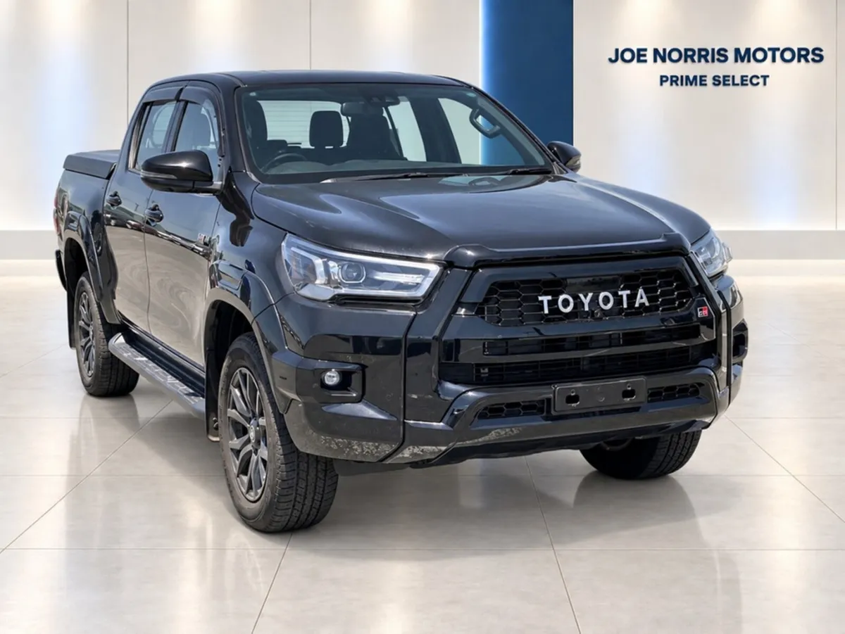 Toyota Hilux 2.4 Z GR SPORT Diesel Automatic 4WD D - Image 2