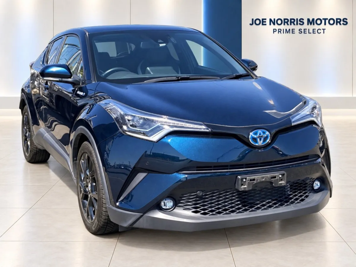 Toyota C-HR G NERO MODE 1.8 HYBRID AUTOMATIC - Image 2
