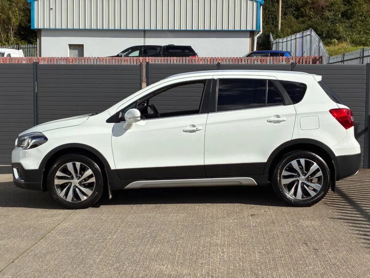 Suzuki SX4 S-Cross 1.0 BOOSTERJET SZ-T 5DR - Image 3