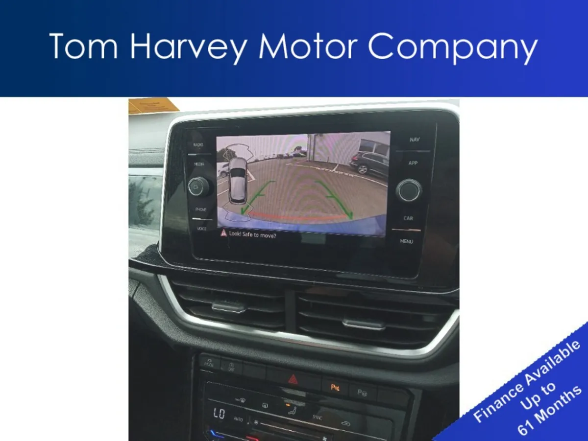 Volkswagen T-Roc R-LINE 2.0 TDI MANUAL 6SPEED FWD - Image 6