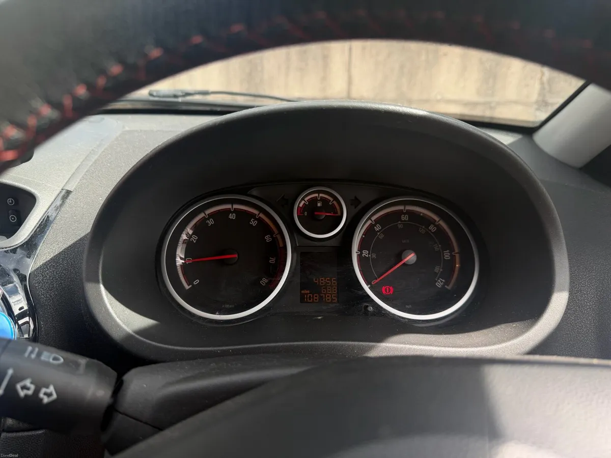 Vauxhall Corsa 1.2 - Image 6