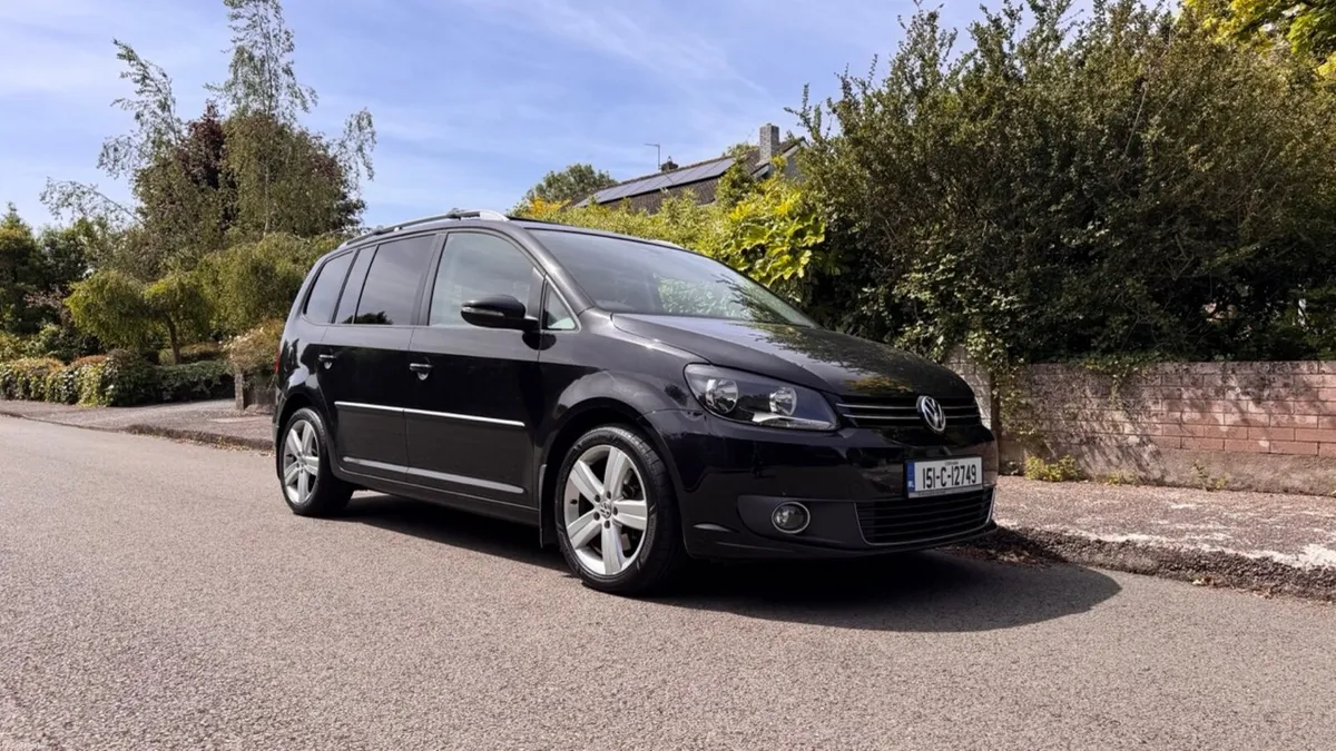 Volkswagen Touran 2015 HIGHLINE 2.0 TDI - Image 3