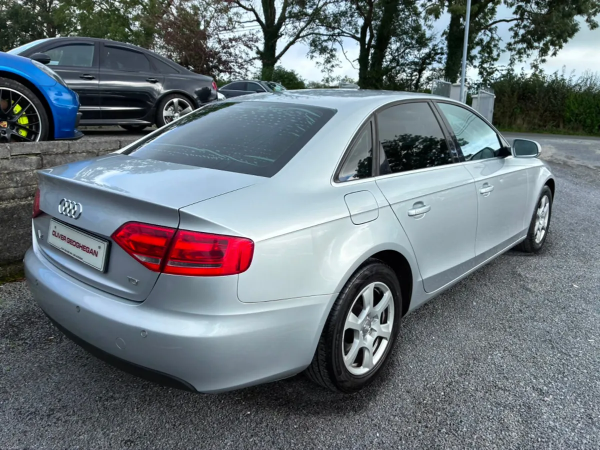 Audi A4 2.0 TDI - Image 2