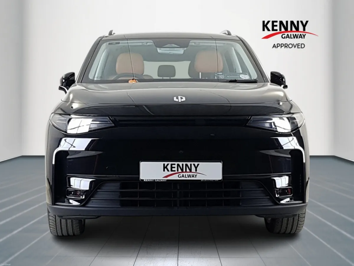 Leapmotor C10 *Deposit taken* DESIGN 5DR AUTO - Image 2