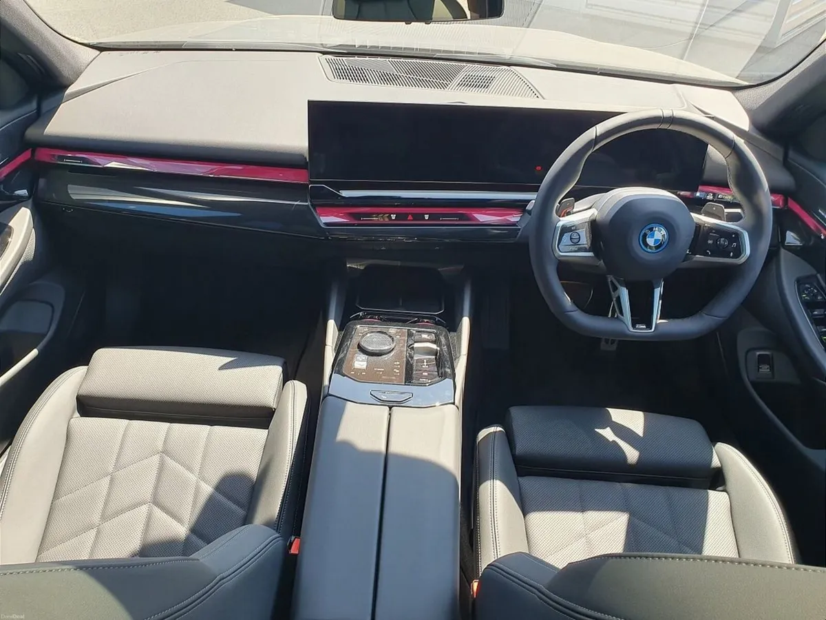 BMW 5-Series 530e M Sport Pro Saloon - Image 4