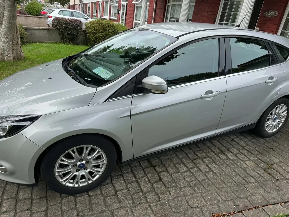 Car - Image 6