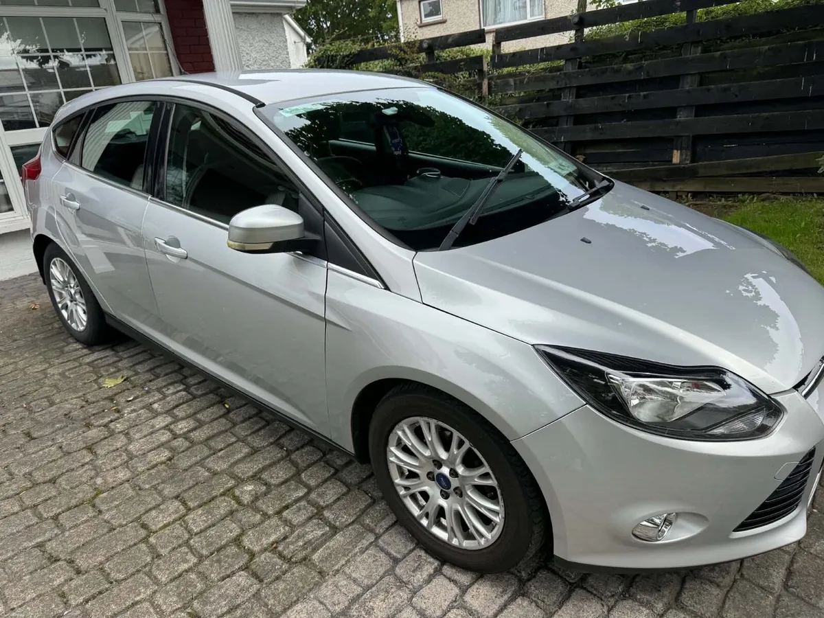 Car - Image 5