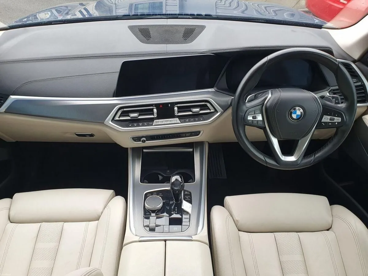 BMW X5 xDrive30d xLine - Image 4