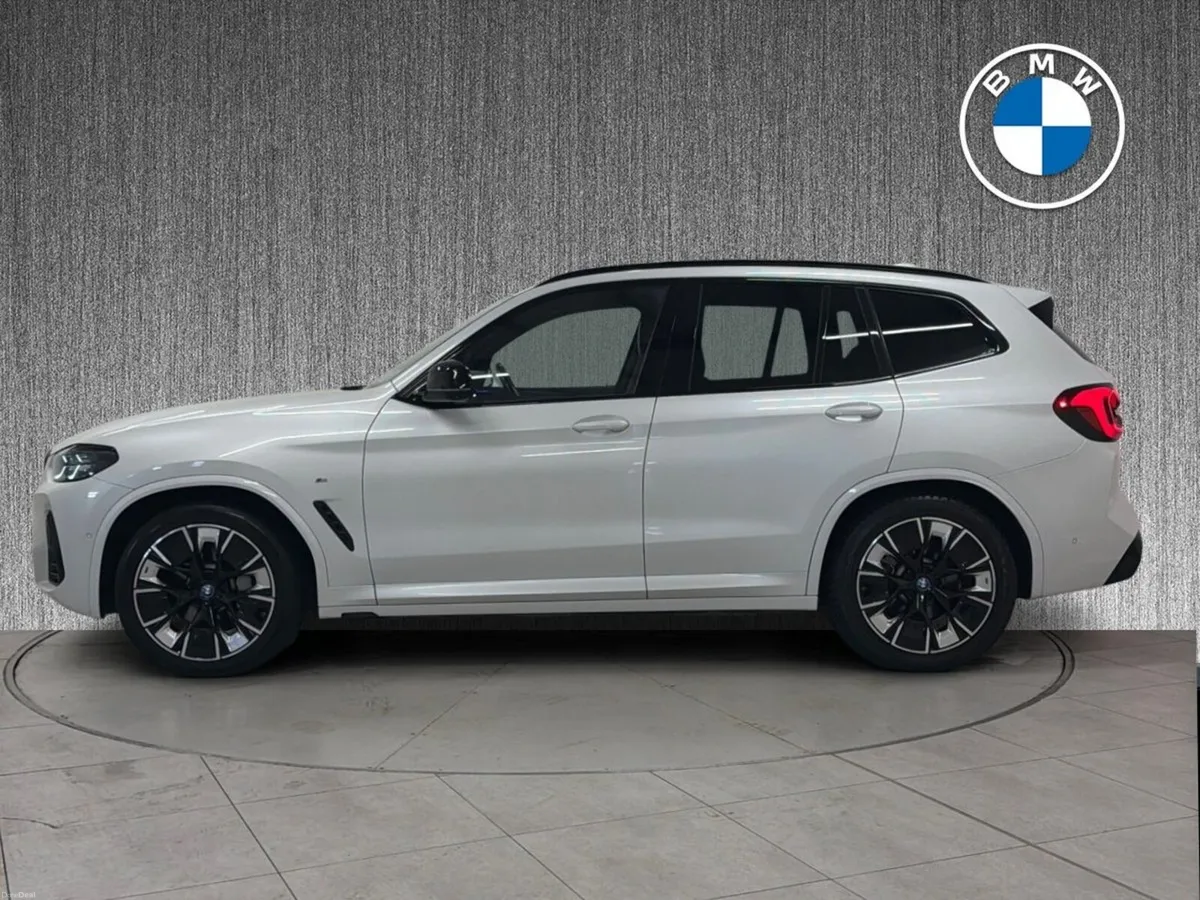 BMW iX3 80 kWh M Sport Pro - Image 3