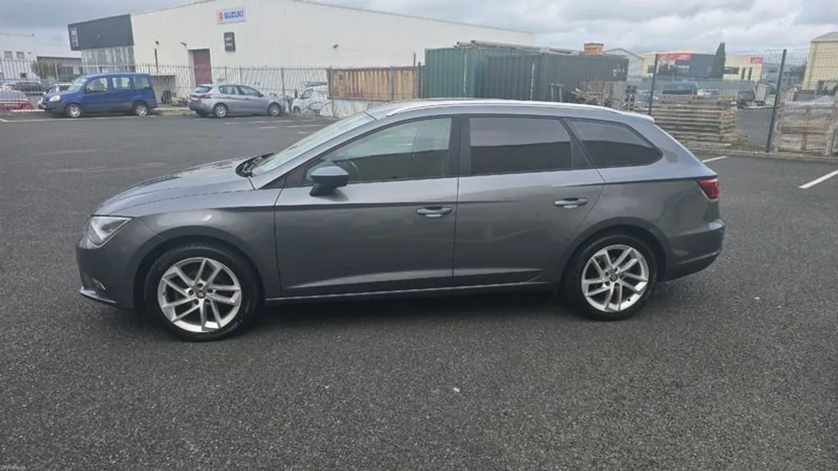 2014 VERY NICE SEAT LEON ST 1.6 TDI ESTATE - Image 4