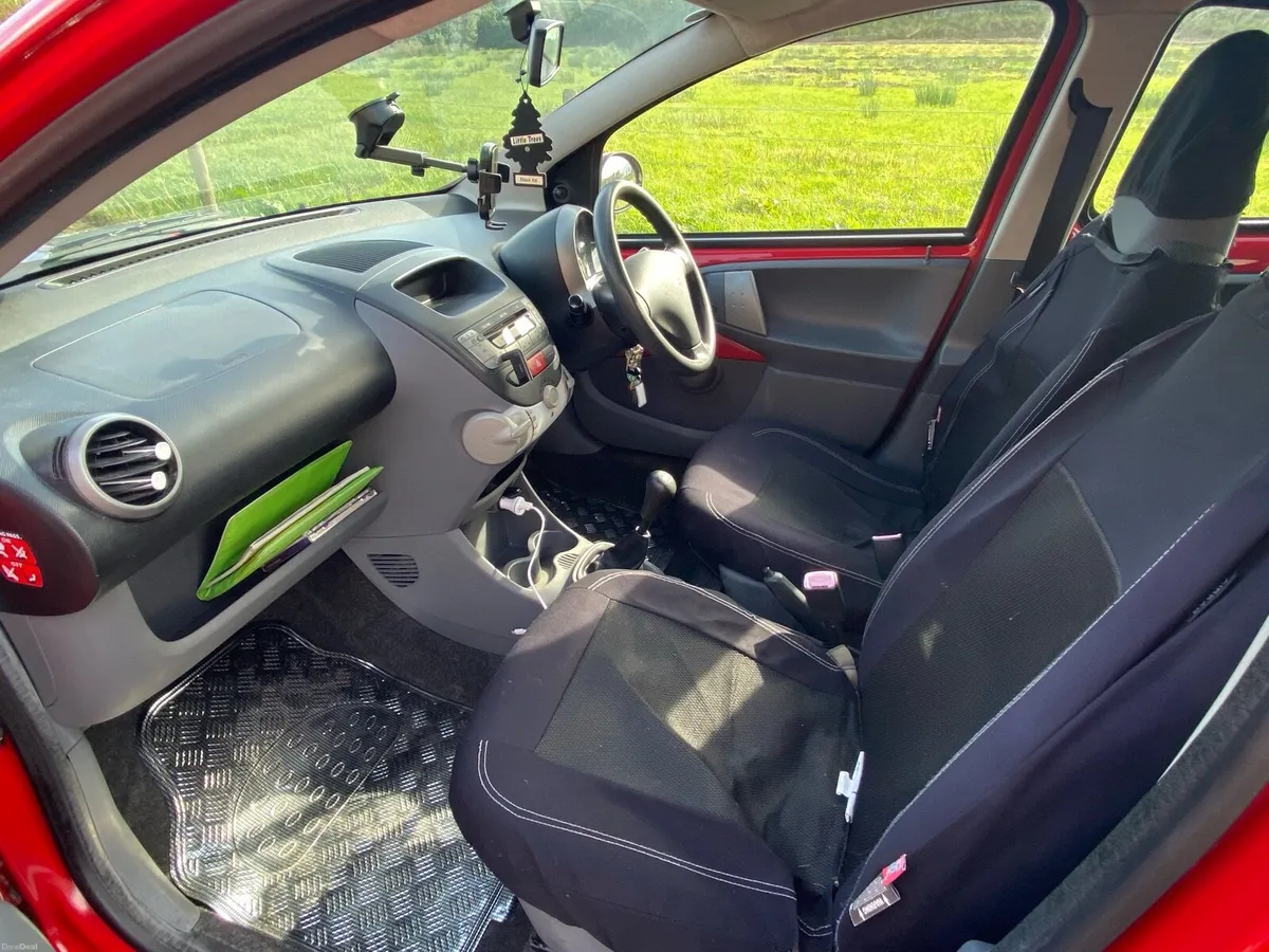 Peugeot 107 1.0 5dr - Image 4