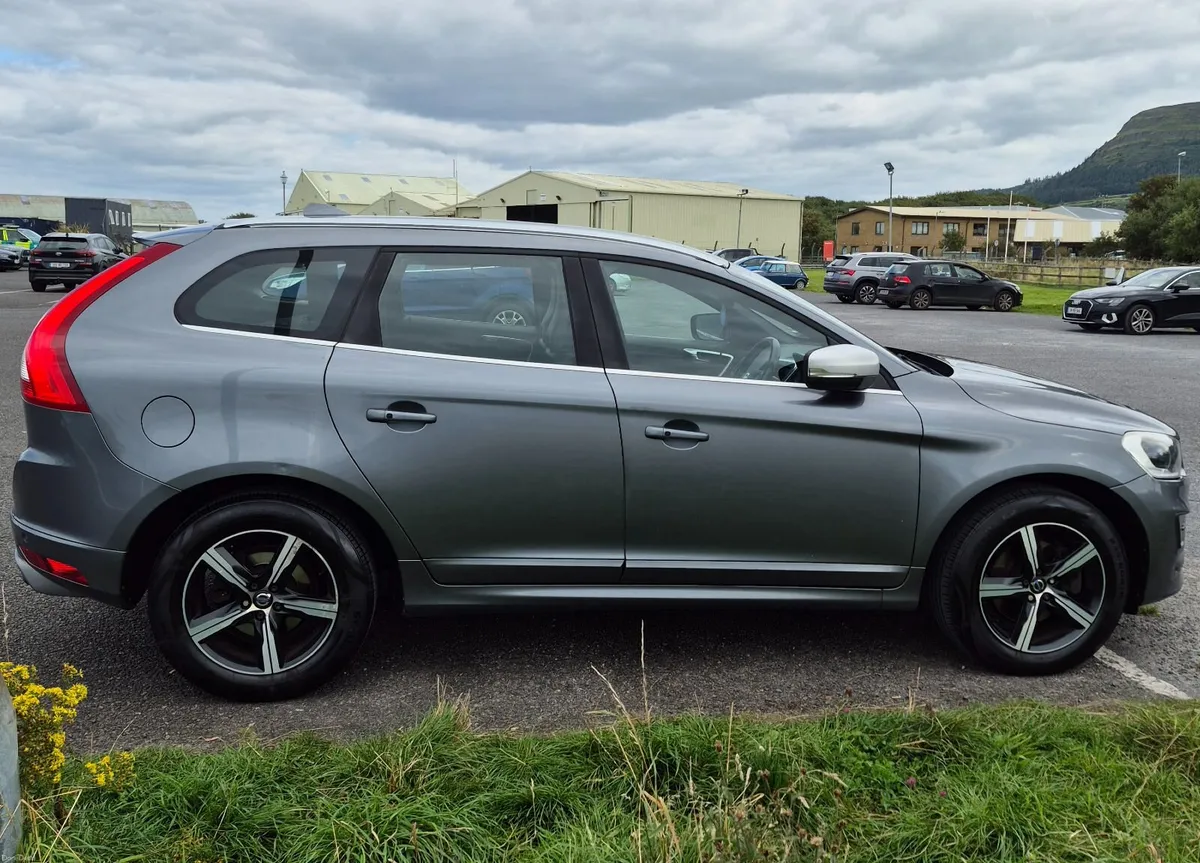 Volvo XC60 2016 only 130000 km - Image 2