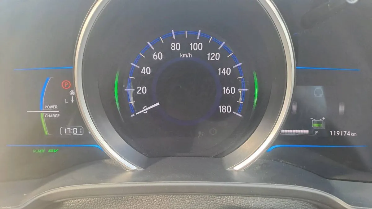 152 Honda Fit Hybrid - Image 5