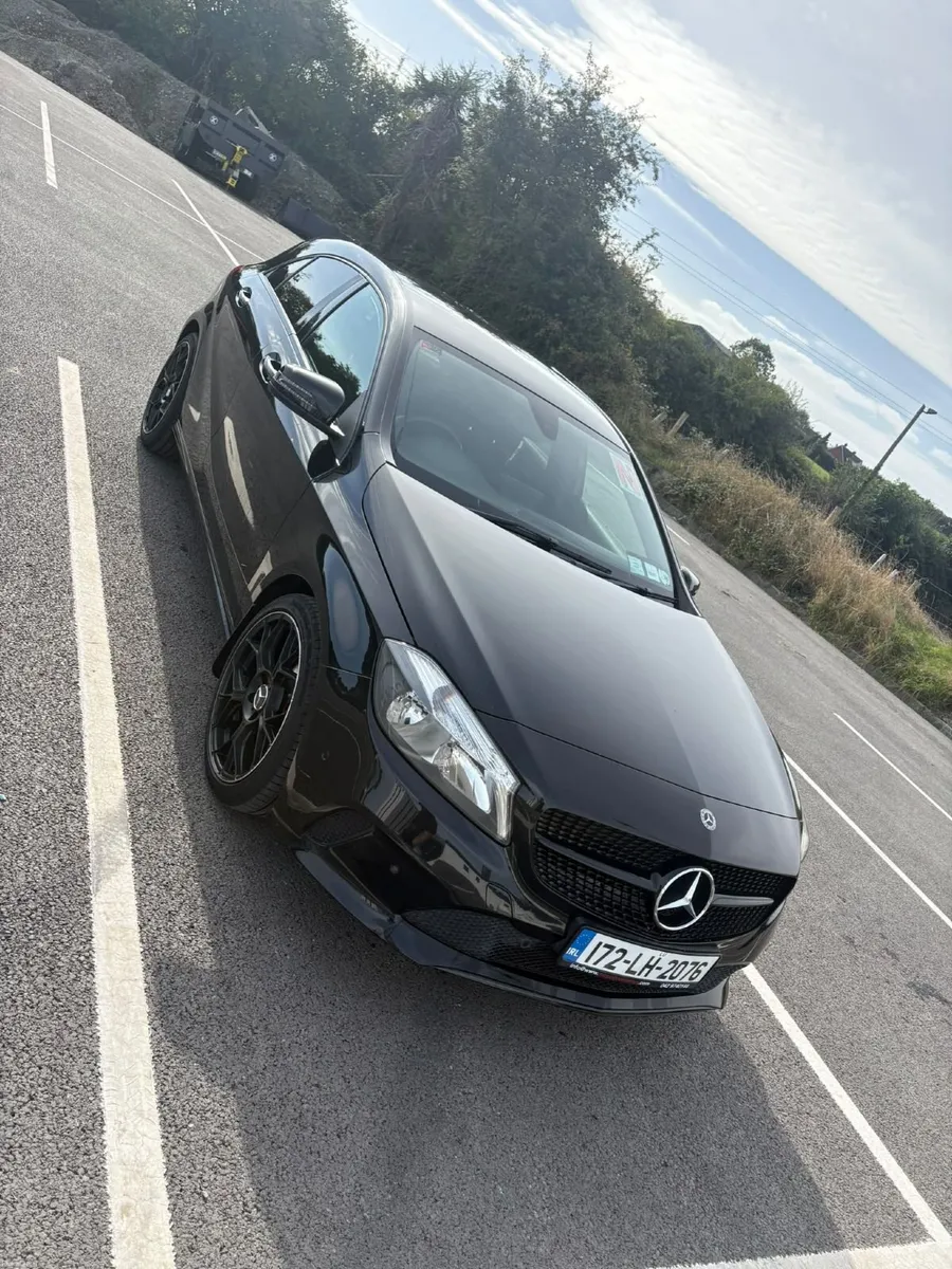 Mercedes-Benz A-Class 2017 - Image 3