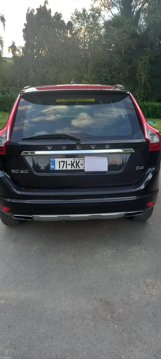 Volvo XC60 2017 - Image 5