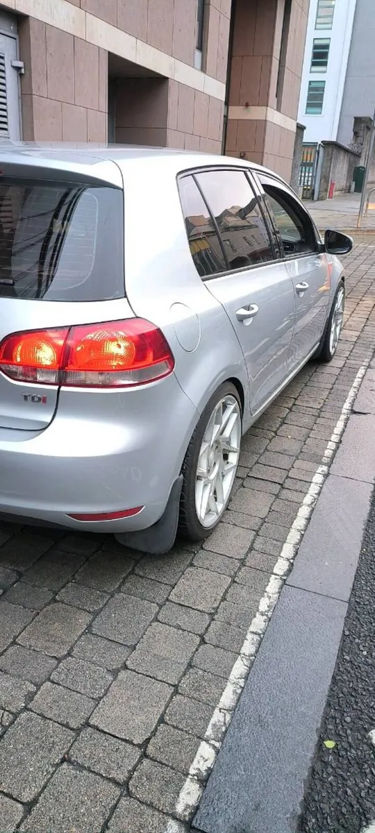 Golf 1.6tdi 2010 - Image 5