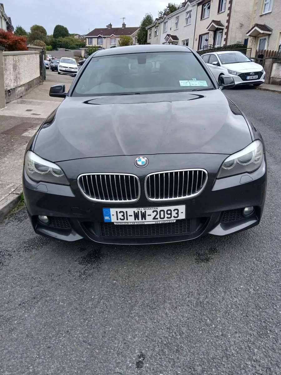 BMW 5-Series 2013 - Image 2