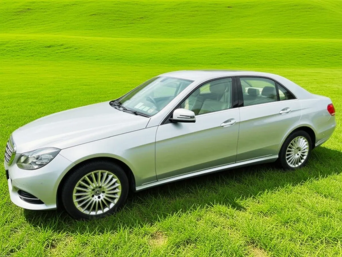 Mercedes-Benz E-Class 2013 - Image 1