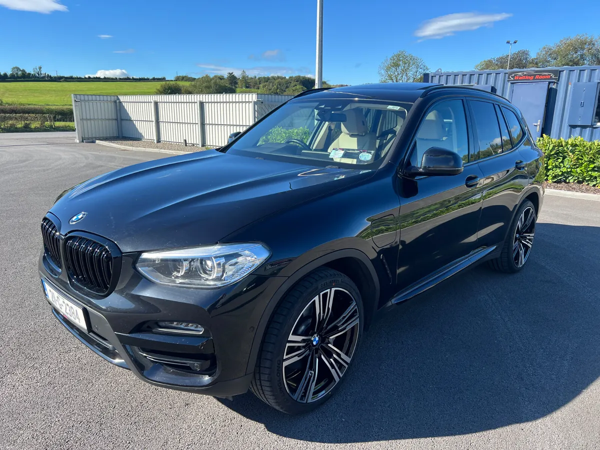 2021 Bmw X3 30e Xdrive - PAN ROOF - 21 Inch Alloys - Image 4