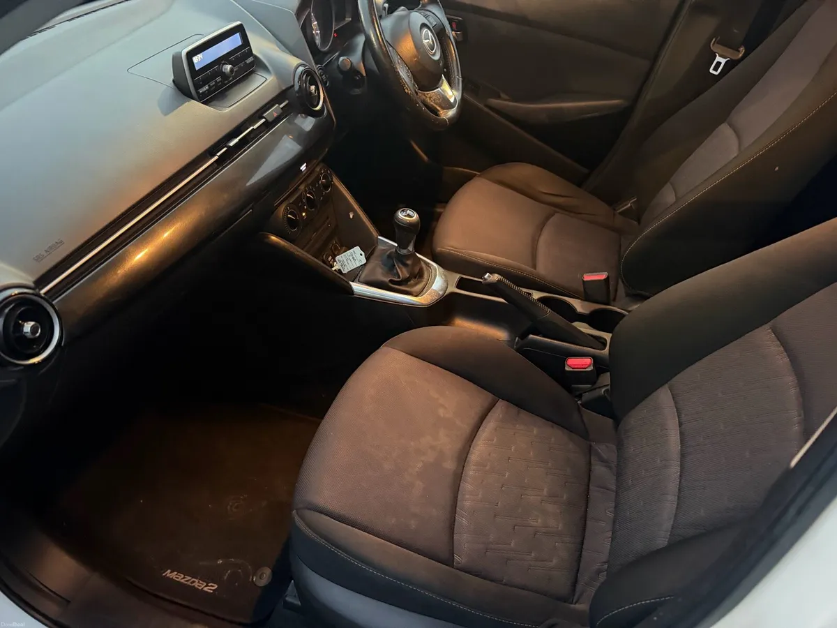 151 Mazda 2 petrol executive - Image 6