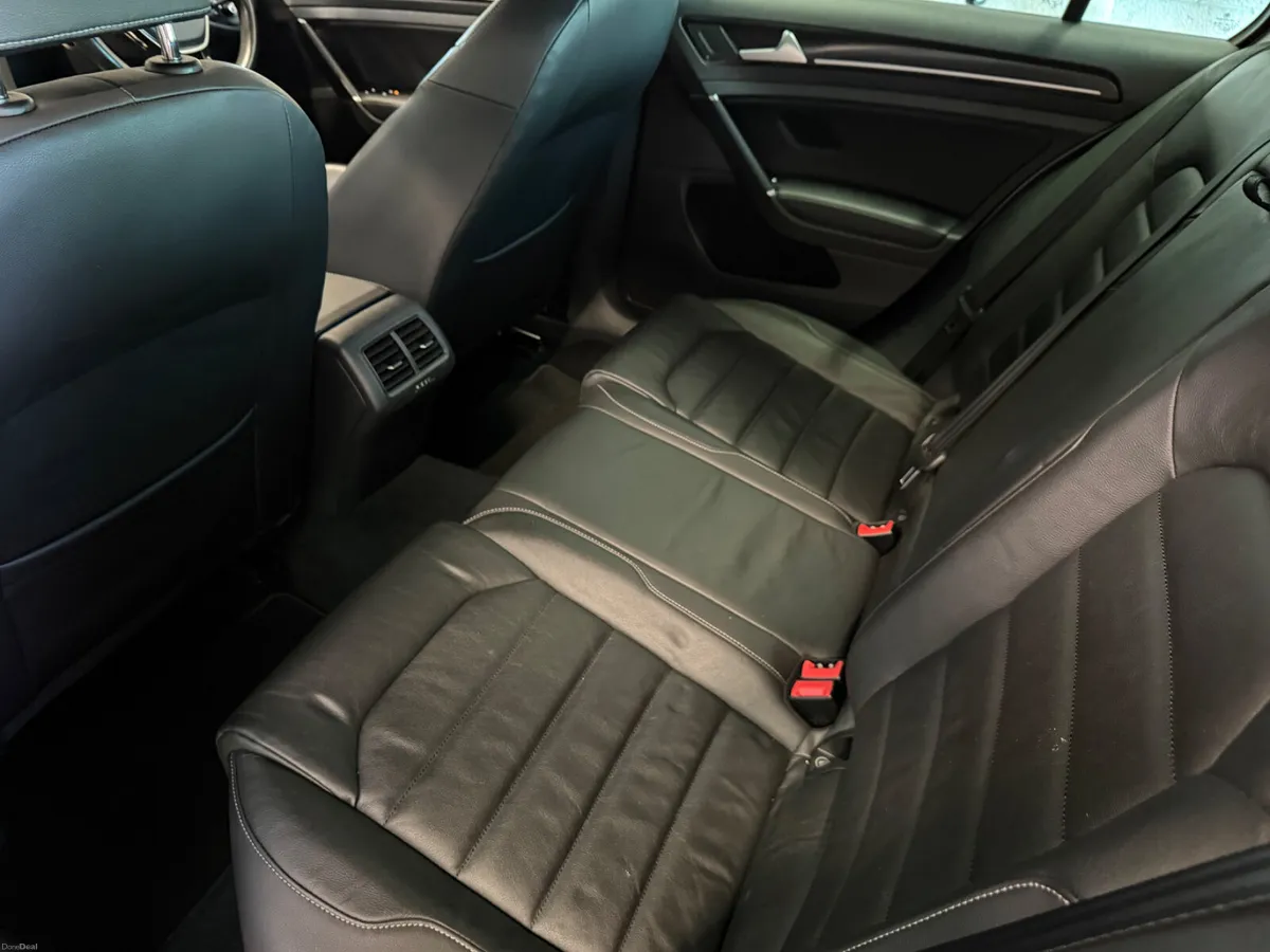 2017 Volkswagen Golf Highline 1.6 Tdi - Image 3