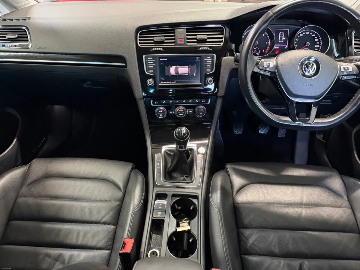 2017 Volkswagen Golf Highline 1.6 Tdi - Image 4