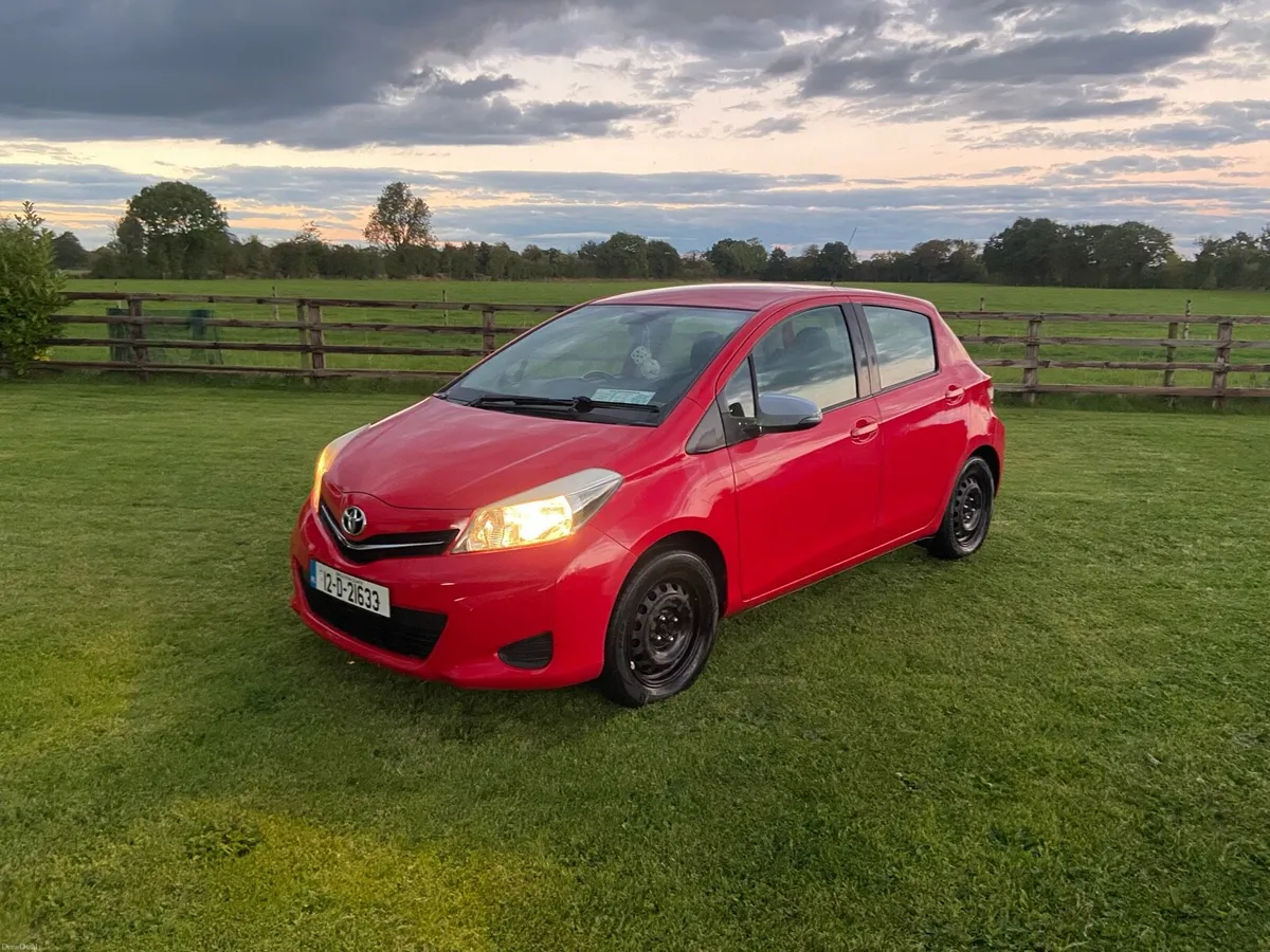 Toyota Yaris - Image 2