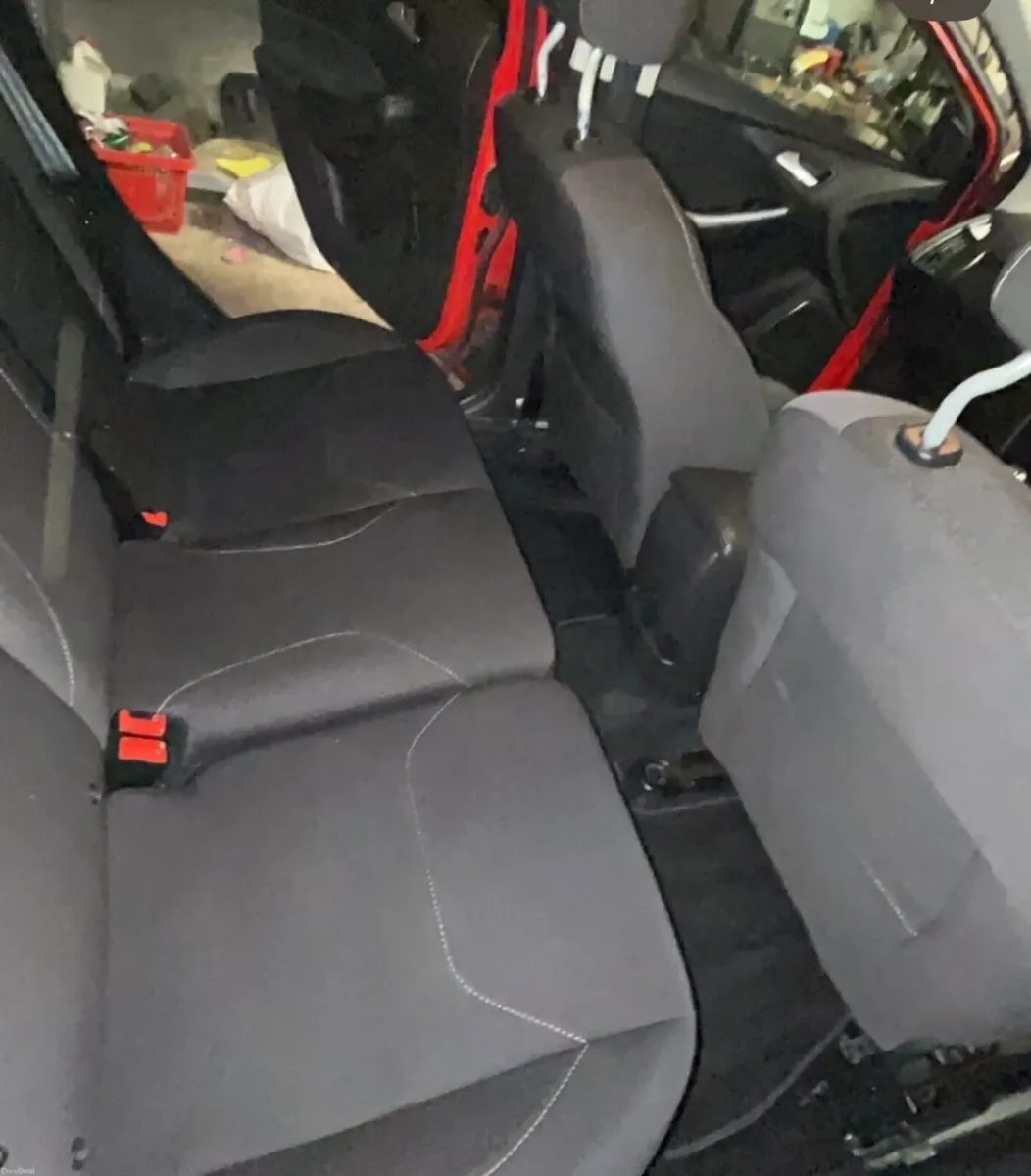 Ford focus - Image 6
