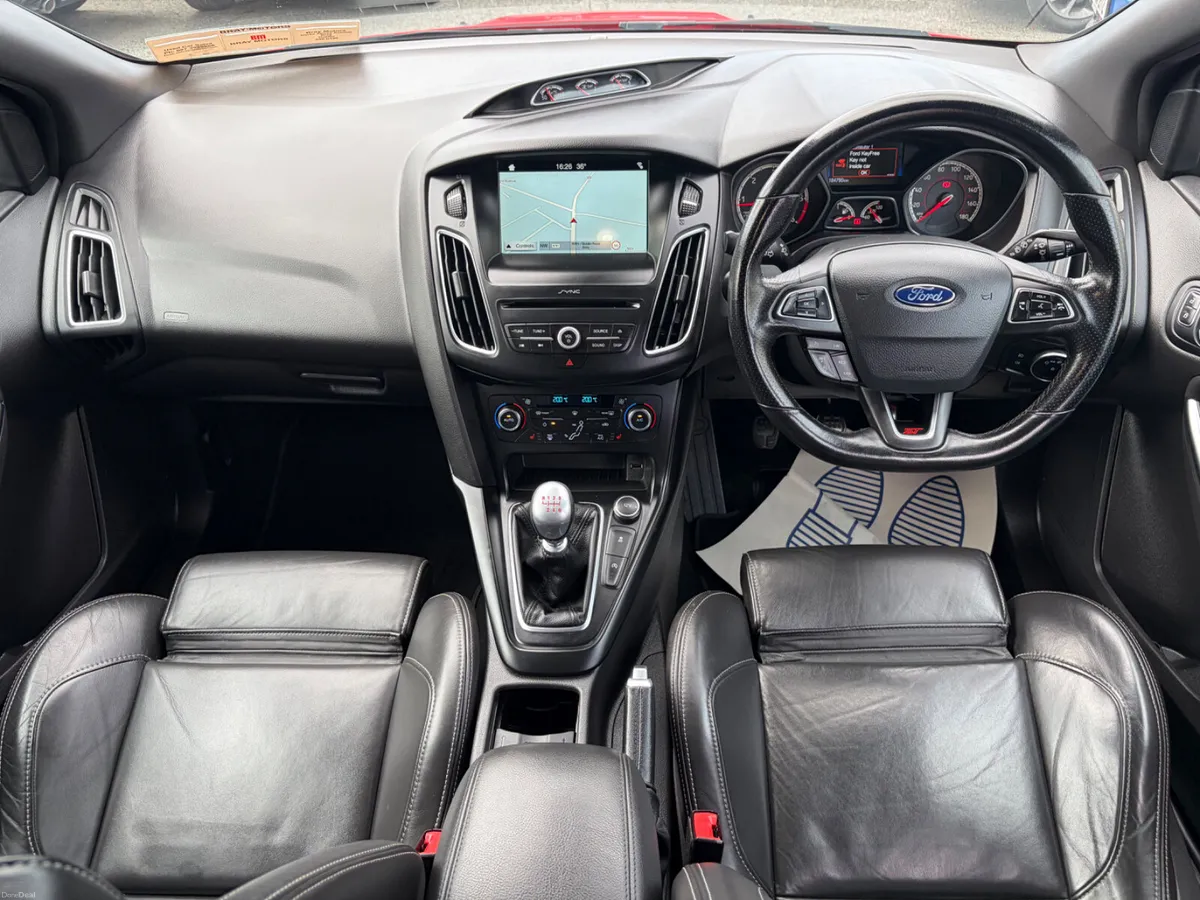2017 FORD FOCUS ST-3 2.0 TDCi 185PS — €13,950 - Image 2