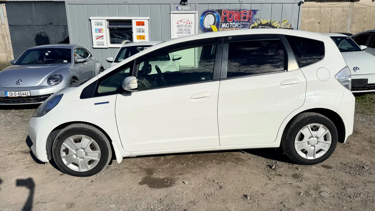 2013 Honda Fit Hybrid 82K - Image 5
