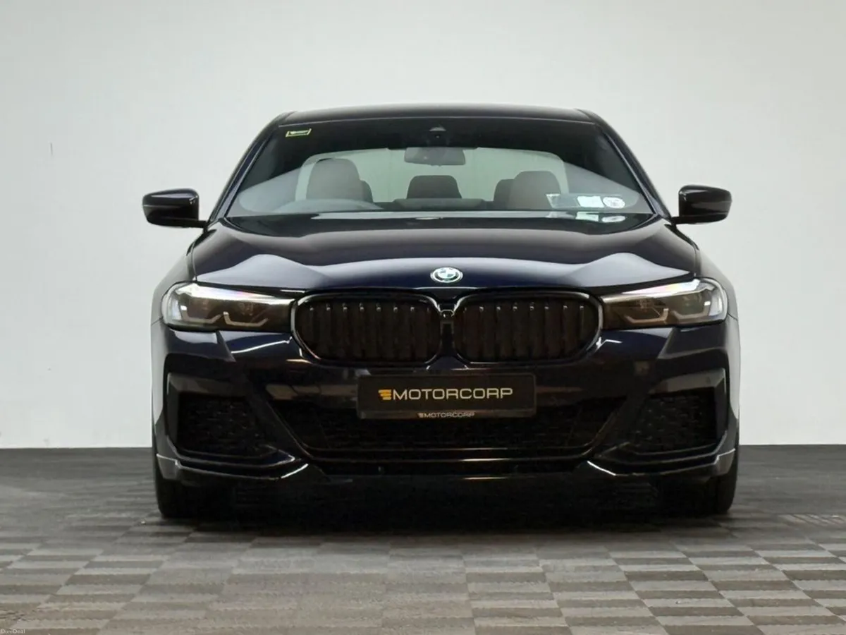 BMW 5-Series 520D M SPORT - Image 2