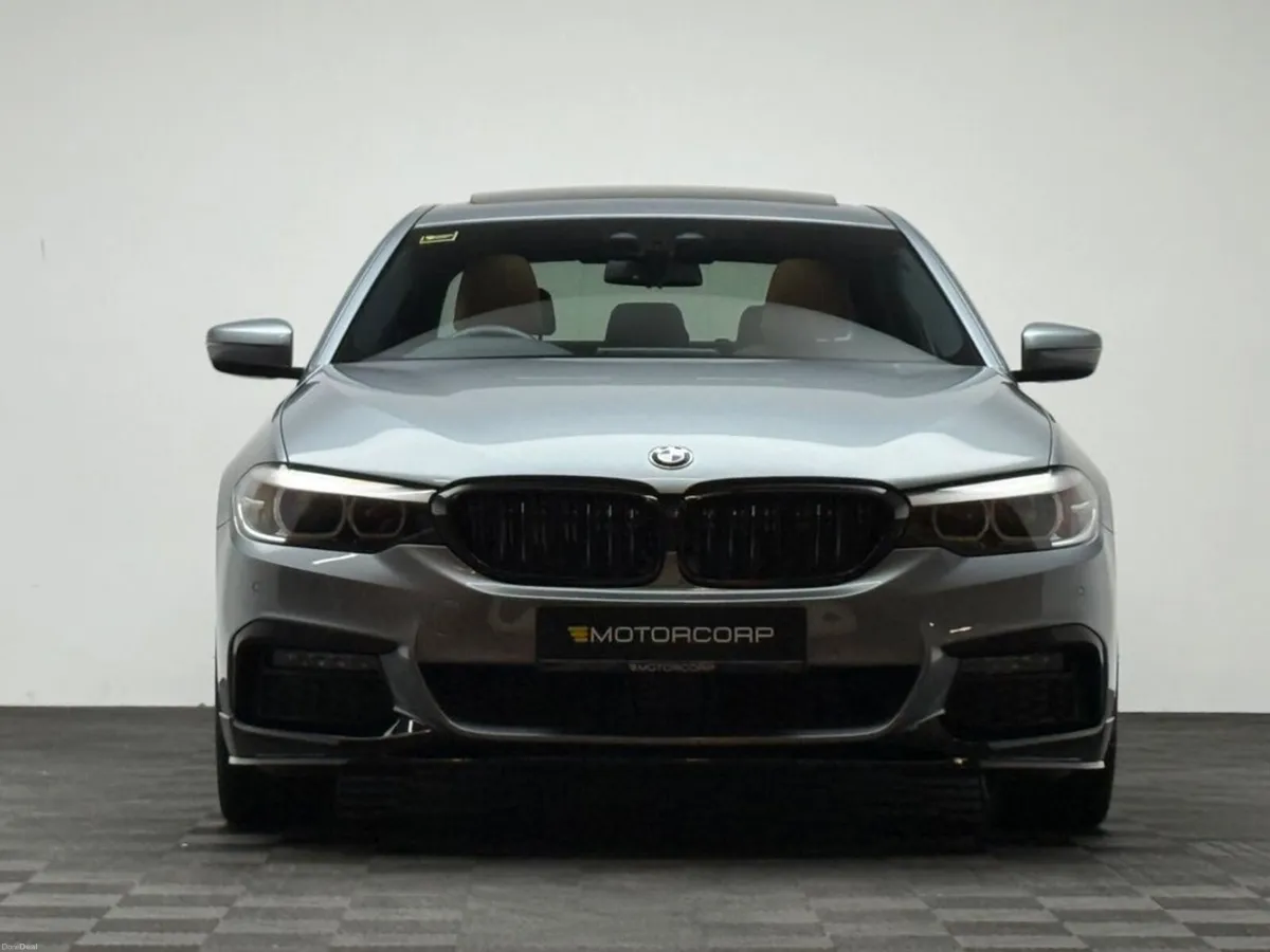 BMW 5-Series 530E M SPORT - Image 2