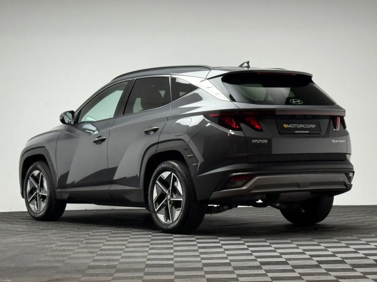 Hyundai Tucson EXECUTIVE 1.6 DIESEL - Image 5