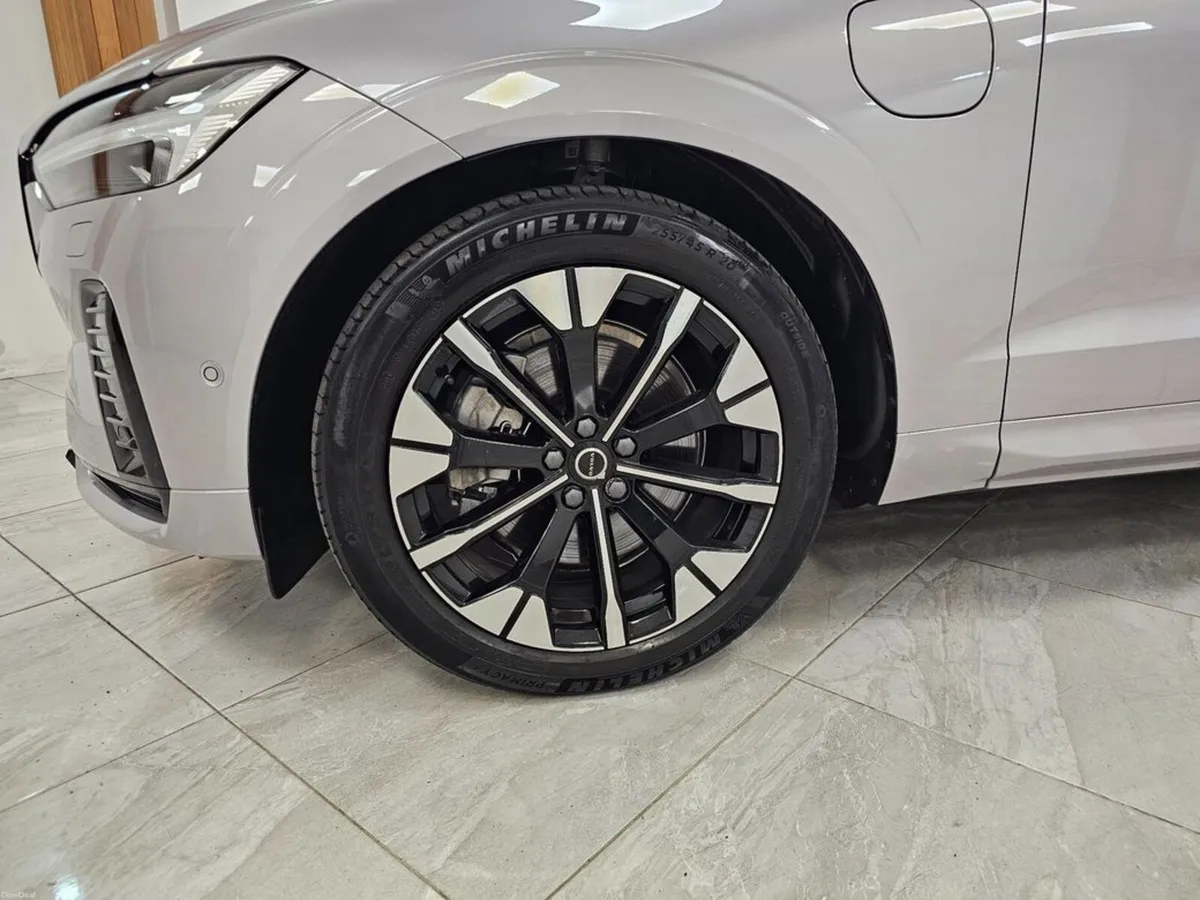Volvo XC60 PRICED TO SELL - Image 3