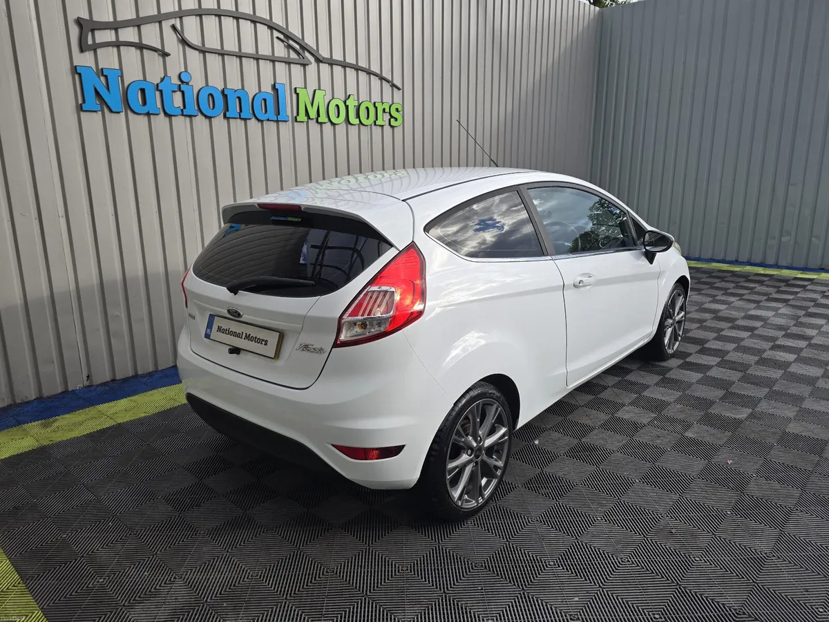 2014 Ford Fiesta SPECIAL ZETEC 1.0 PETROL - Image 3