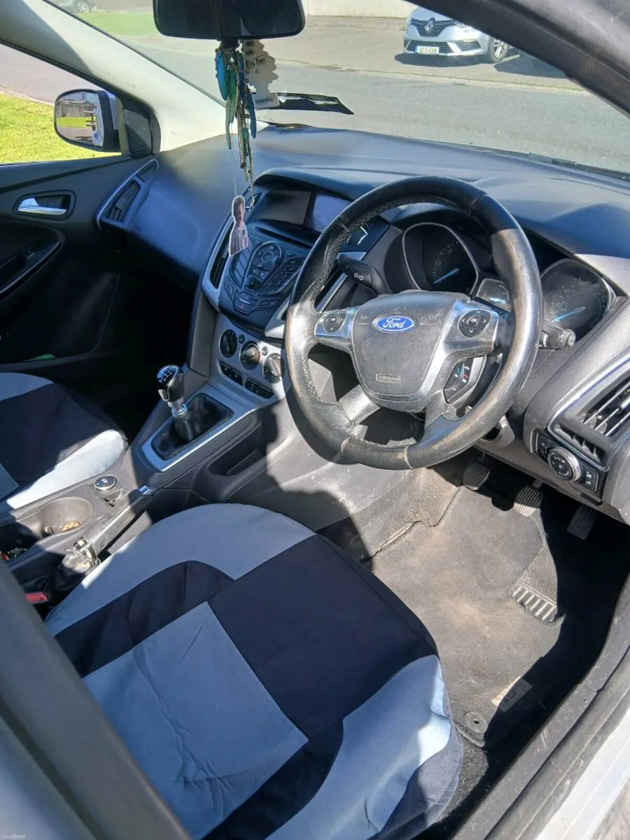 Ford focus - Image 4