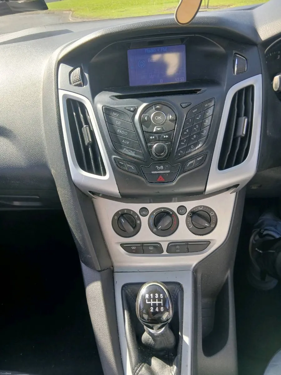 Ford focus - Image 5