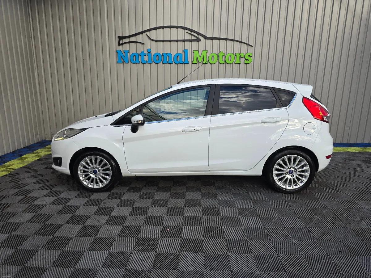 2015 Ford Fiesta TITANIUM 1.0 Petrol - Image 6
