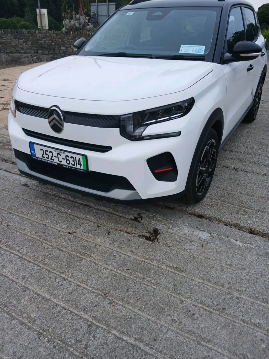 Citroen C3 Automatic hybrid - Image 1