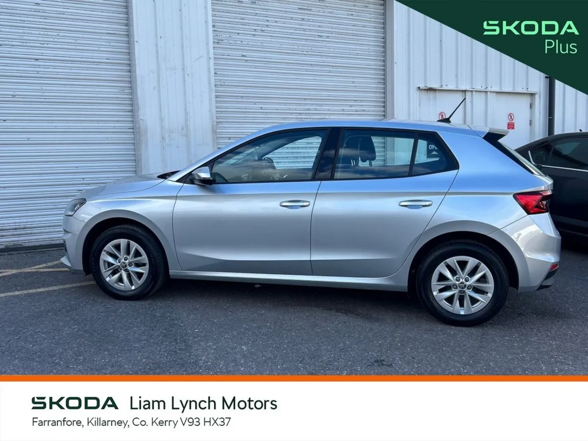 Skoda Fabia AMBITION 1 LTR 65 BHP - Image 6
