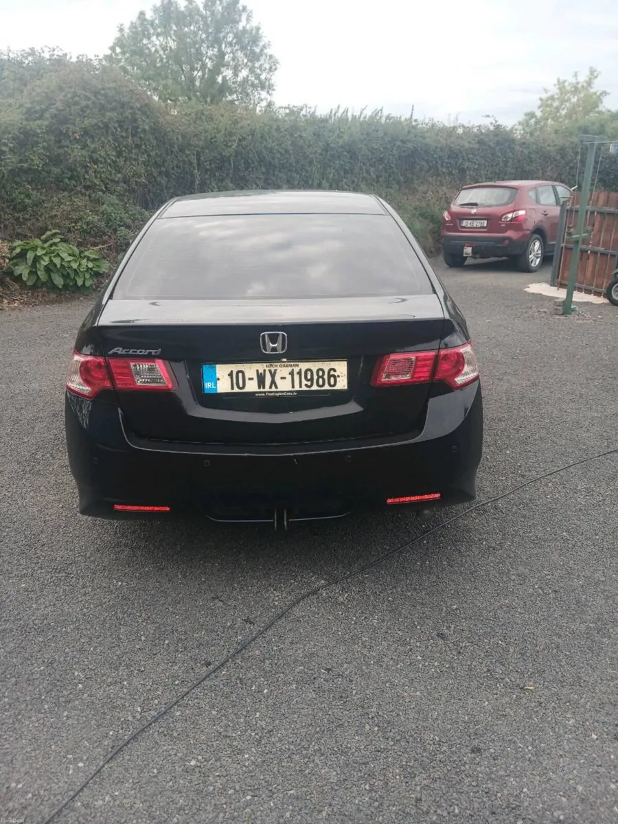 Honda Accord 2010 2.2 i-dtec - Image 6