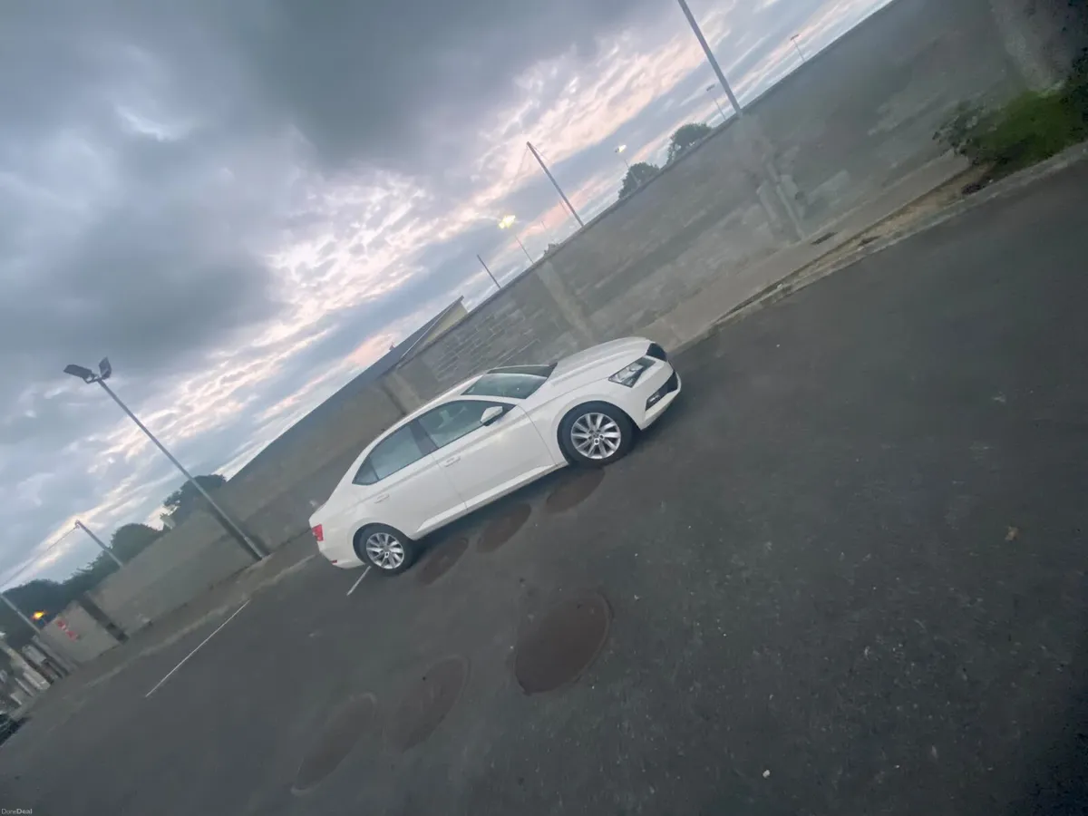 Car - Image 2