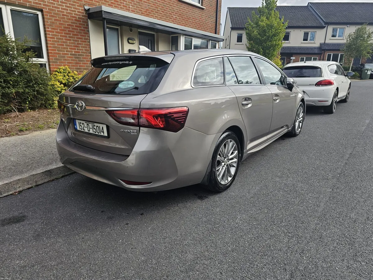 Avensis 1.6 d4d 2015 fesh NCT - Image 2