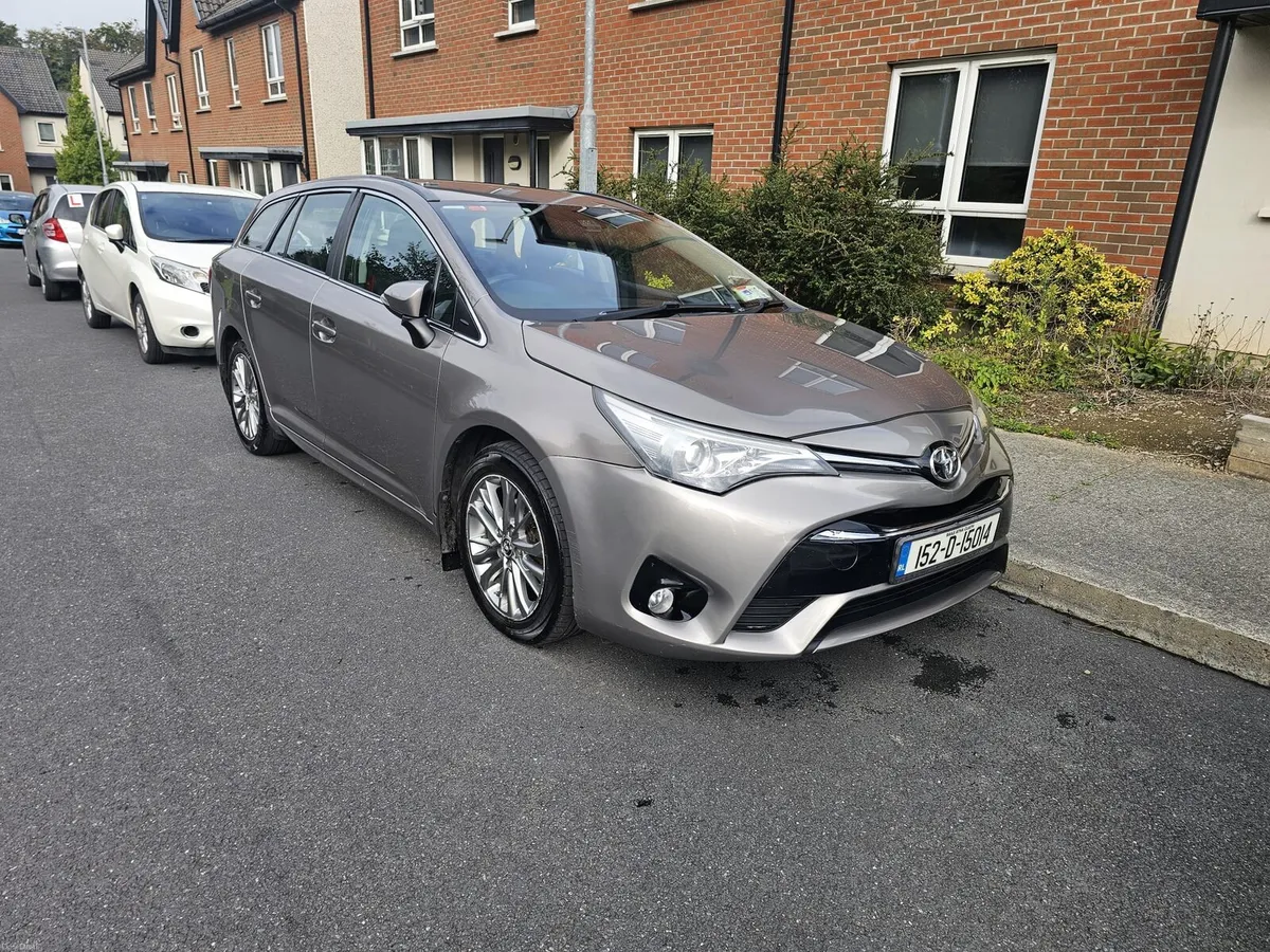 Avensis 1.6 d4d 2015 fesh NCT - Image 6