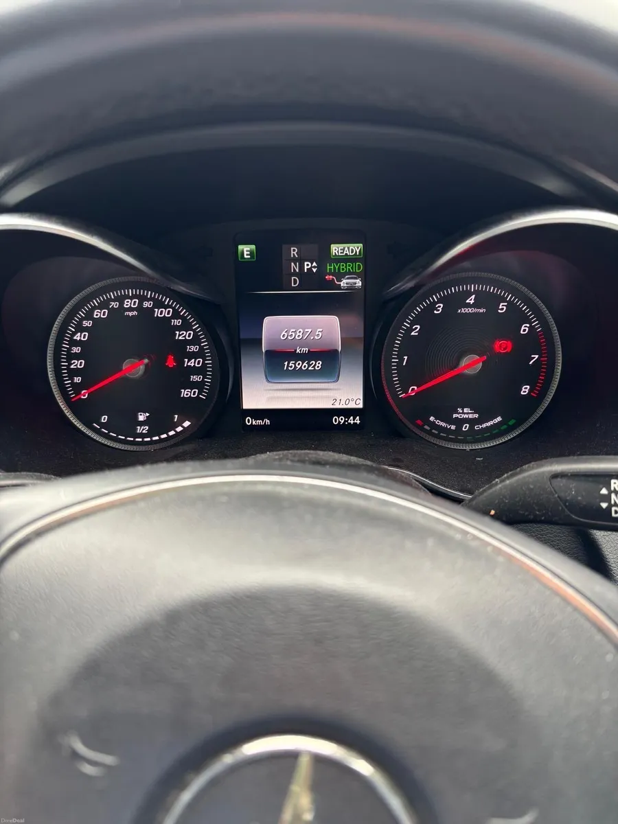 C350e Mercedes-Benz 2018 C-Class SPORT AUTO - Image 5