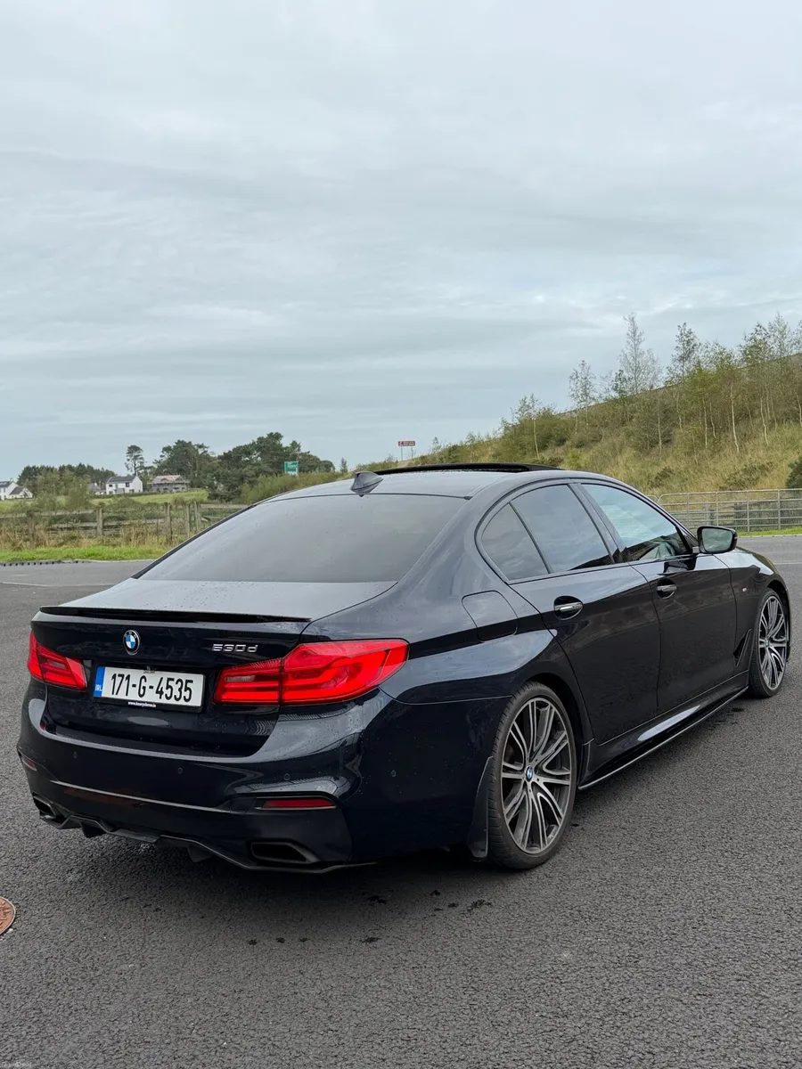 Sunroof 530D G30 2017 - Image 4