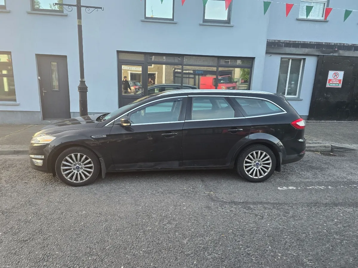 2013 Ford Mondeo Estate (Titanium Spec) - Image 4